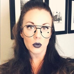 Meet your Posher, Katherine